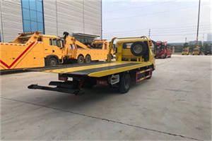 沁源非事故拖车